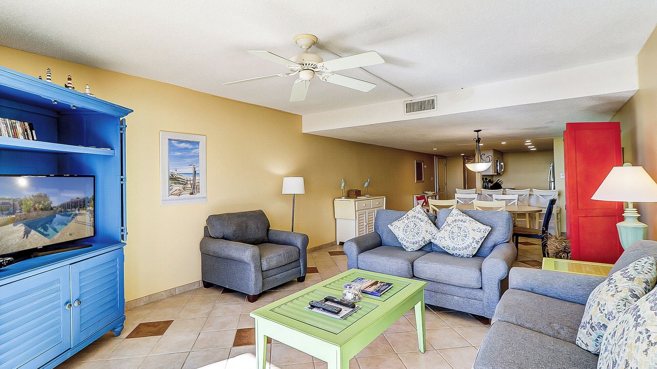 Photo of Livingroom in Folly Field