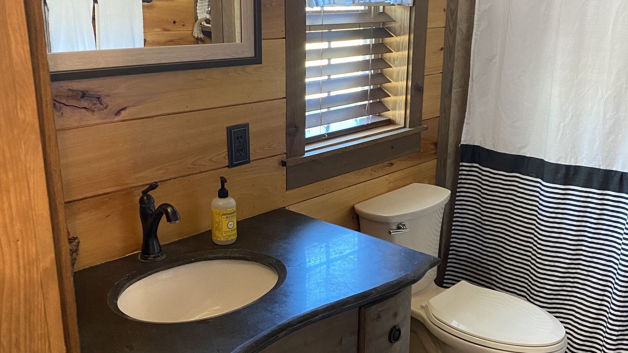 Photo of Bathroom in Russellville