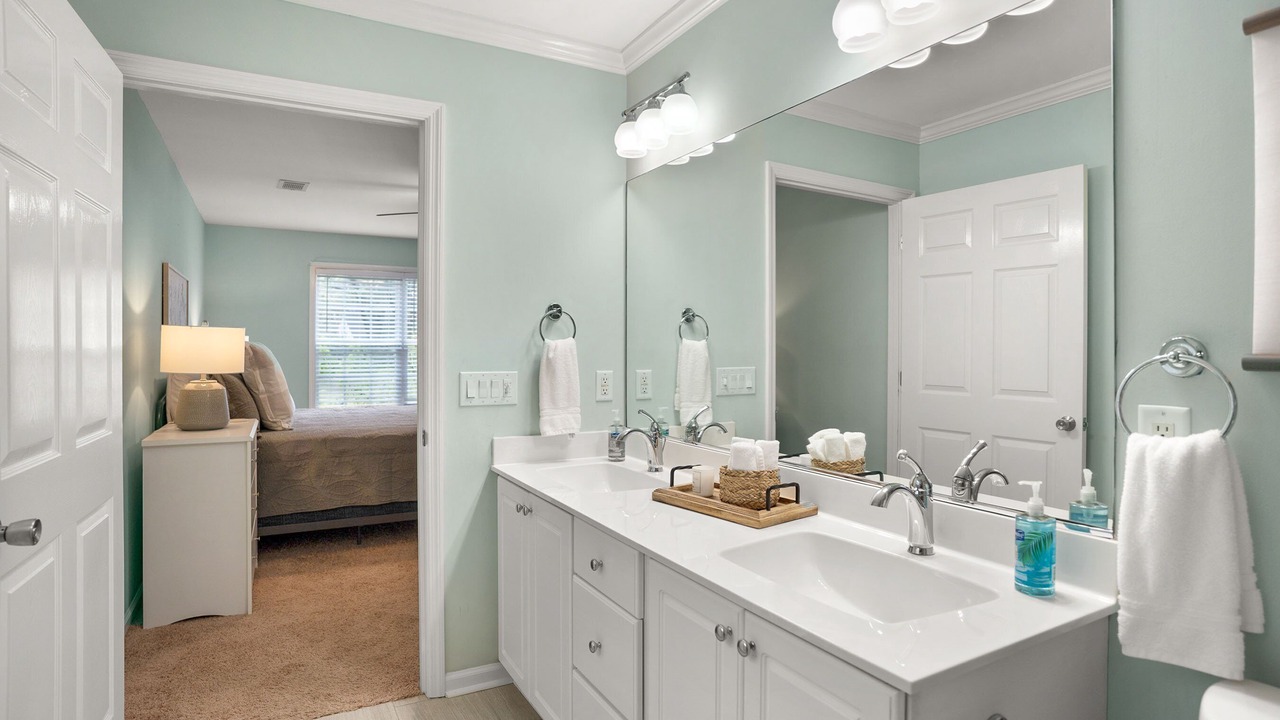Photo of Bathroom in Beaufort