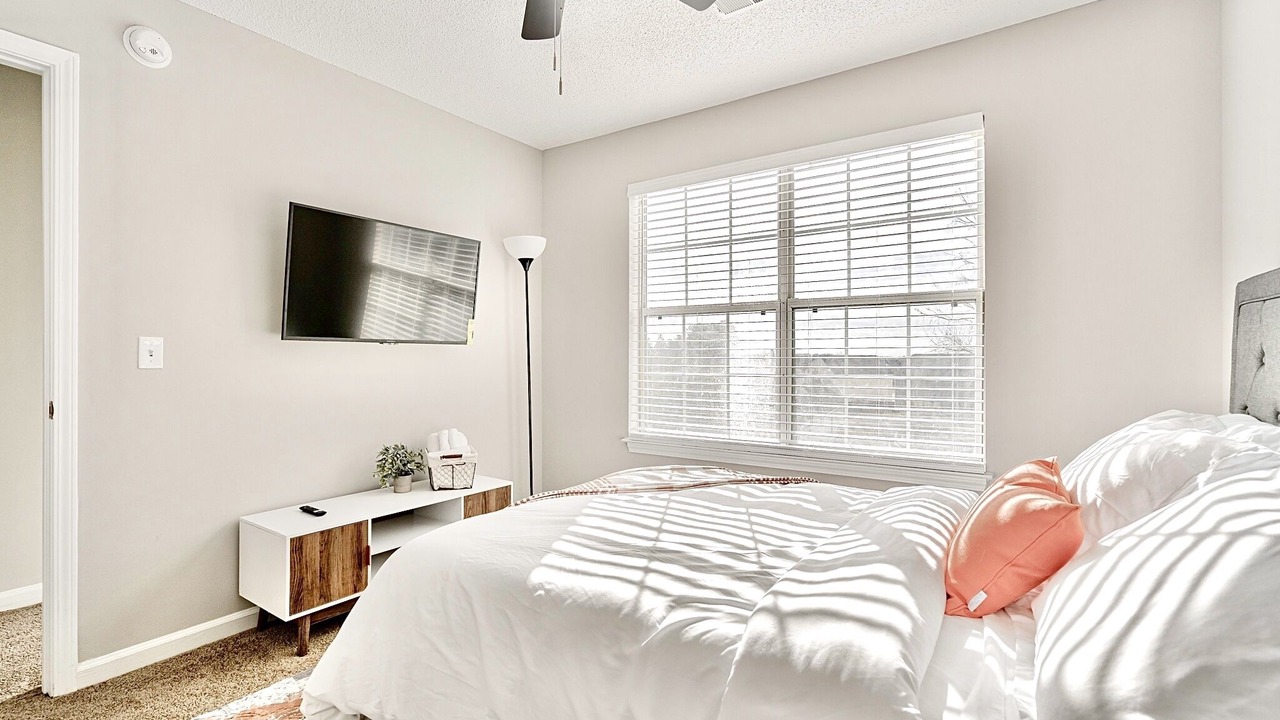 Photo of Bedroom in Huntcliff
