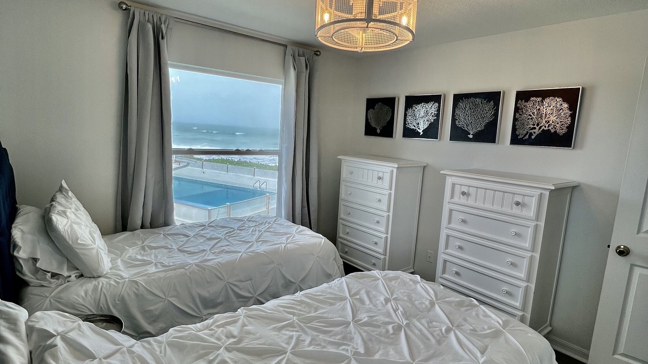 Photo of Bedroom in New Melbourne Beach