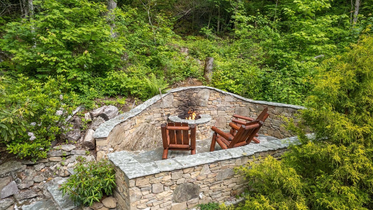 Photo of Outdoor in Tuckasegee