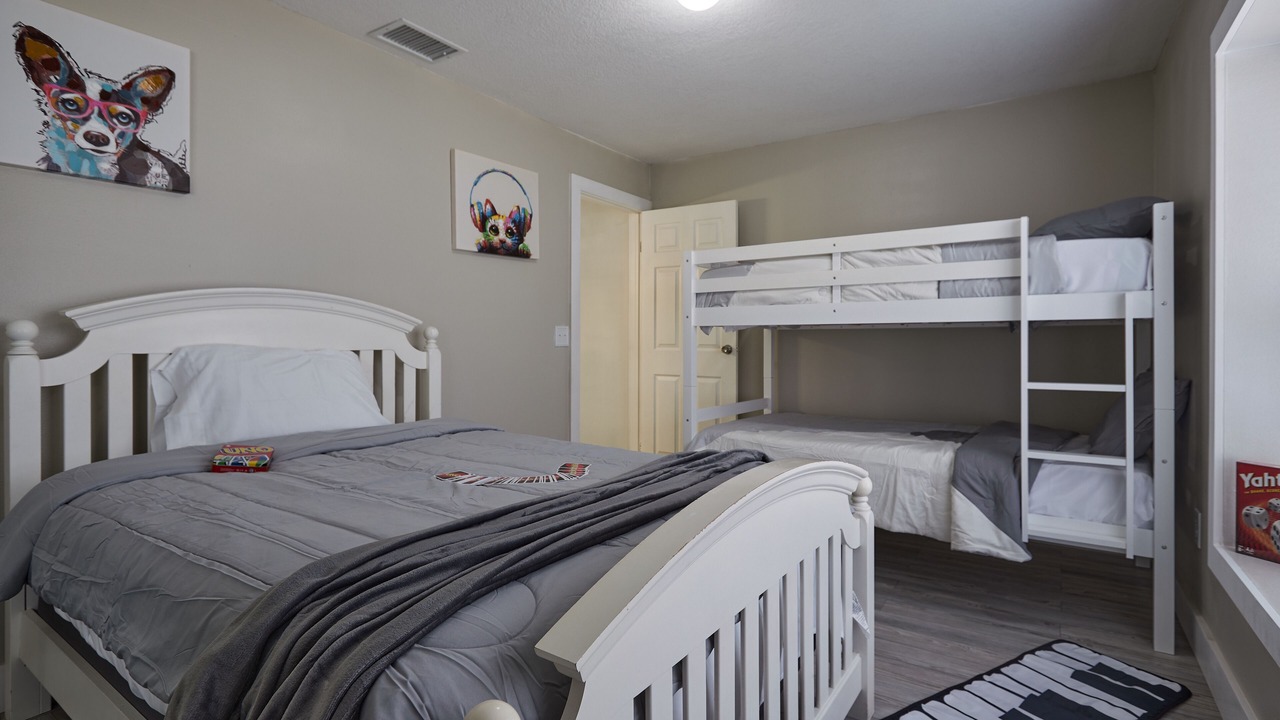 Photo of Bedroom in Valrico