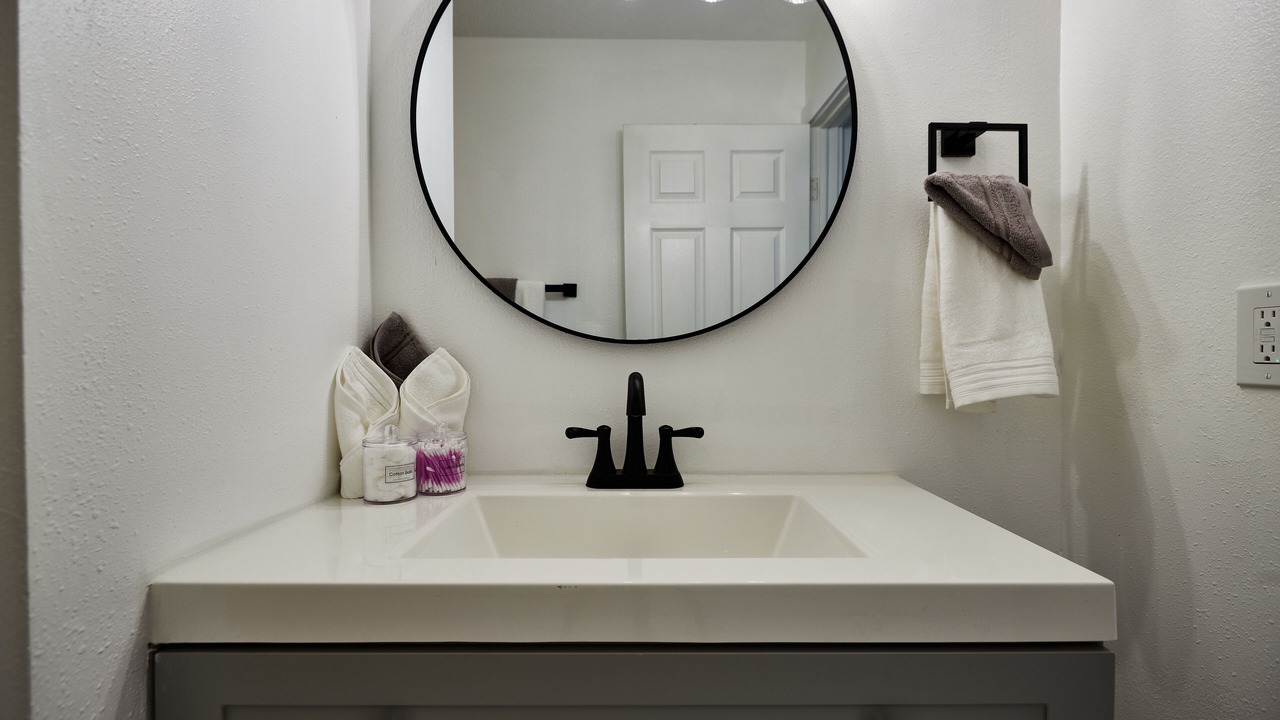 Photo of Bathroom in Valrico