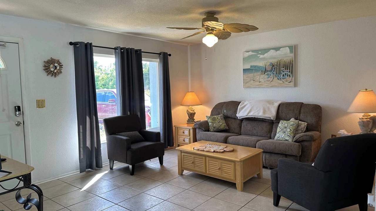 Photo of Livingroom in Port Charlotte