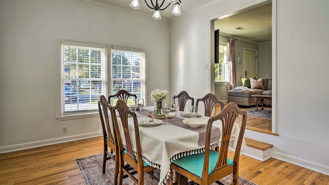 Photo of Livingroom in West Ashley