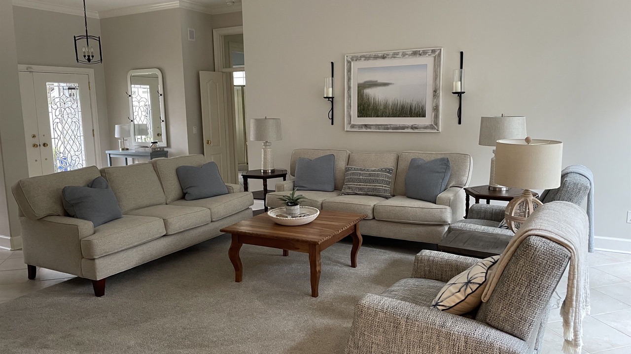 Photo of Livingroom in Heritage Woods