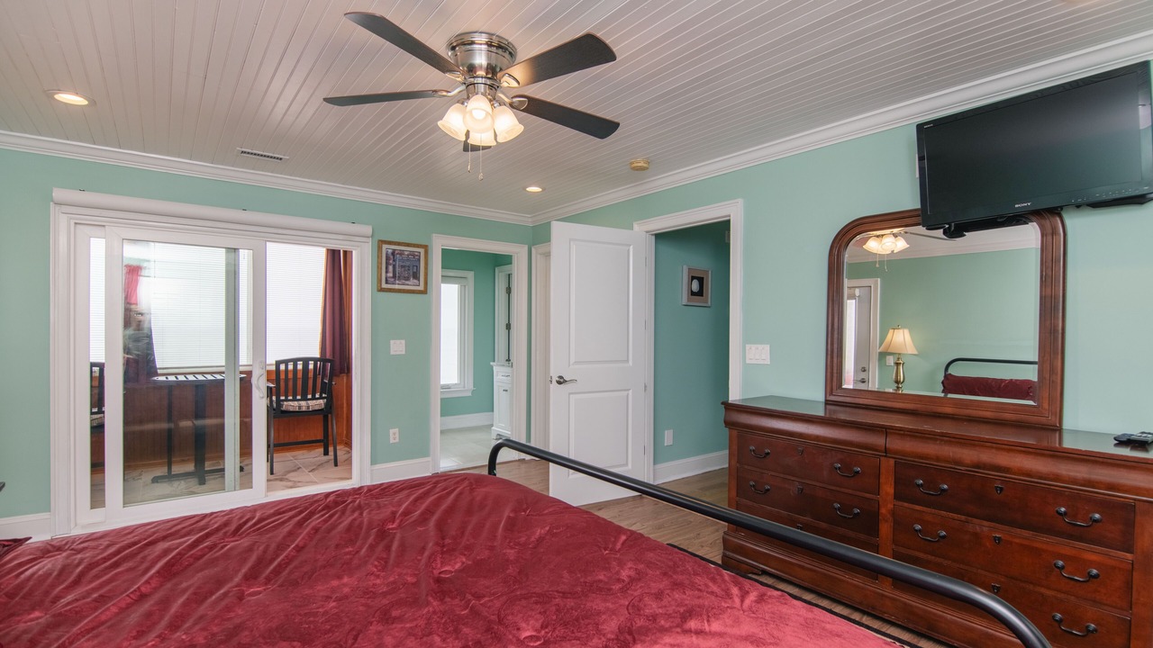 Photo of Bedroom in Edisto Island