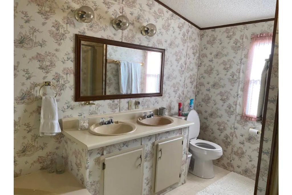 Photo of Bathroom in Summerton