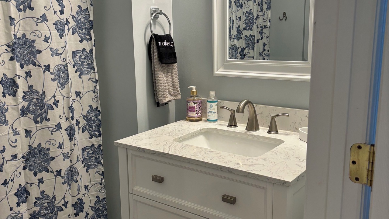 Photo of Bathroom in Beaufort