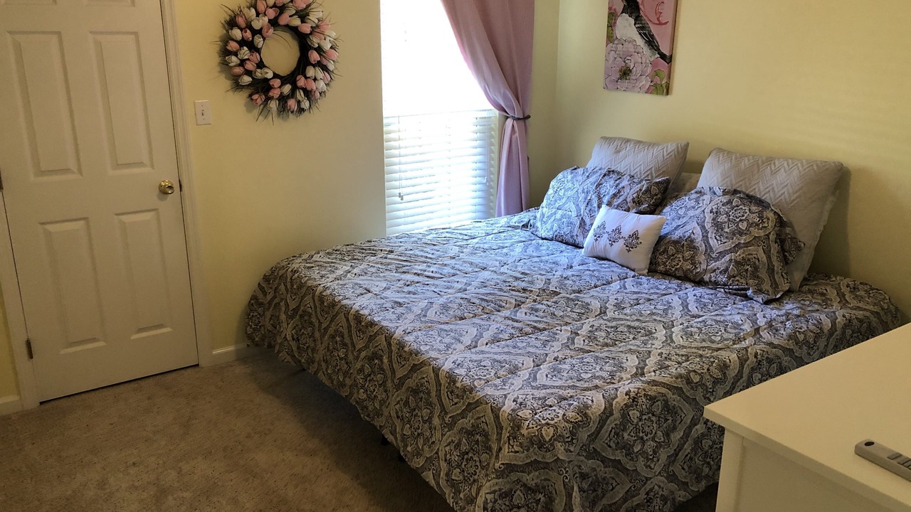 Photo of Bedroom in Grovetown