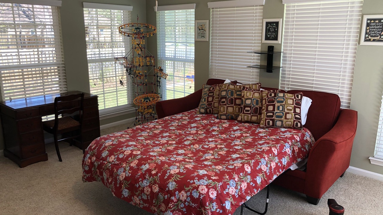 Photo of Bedroom in Grovetown