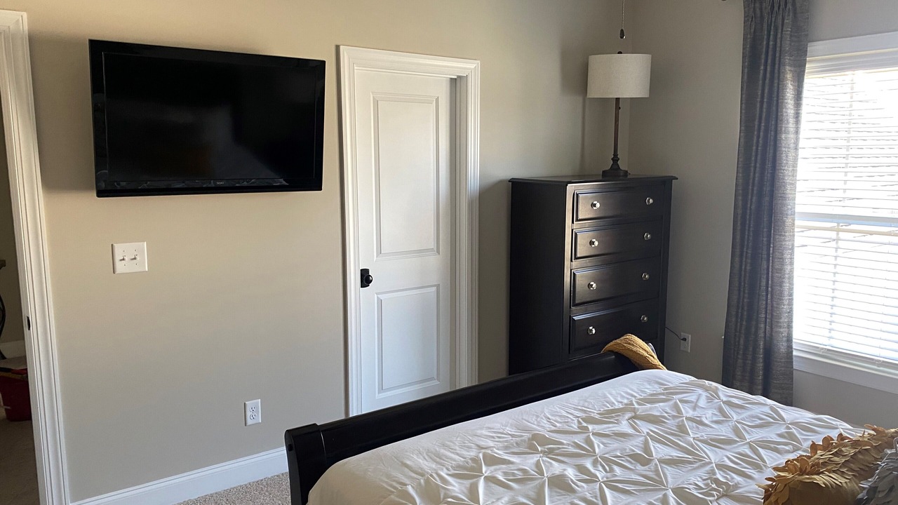 Photo of Bedroom in Evans