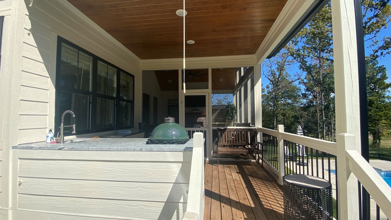 Photo of Patio Balcony in Evans