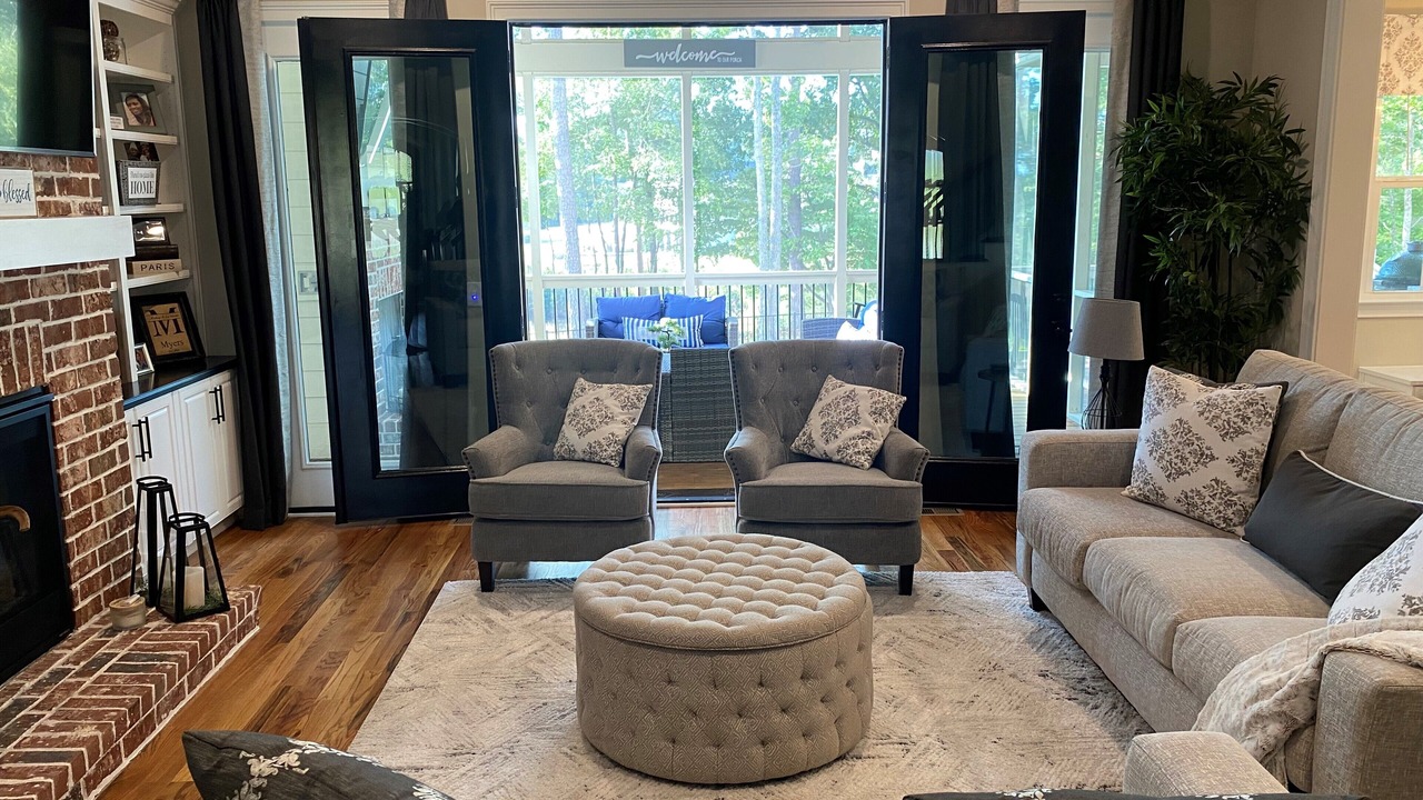 Photo of Livingroom in Evans