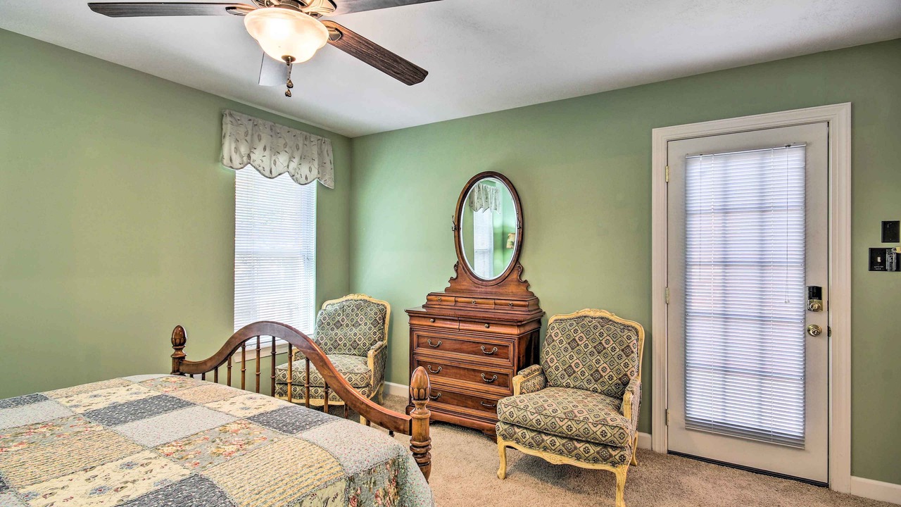 Photo of Bedroom in Evans