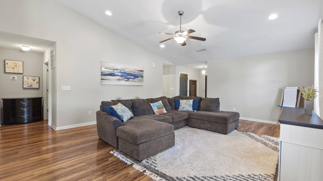 Photo of Bedroom in Midland