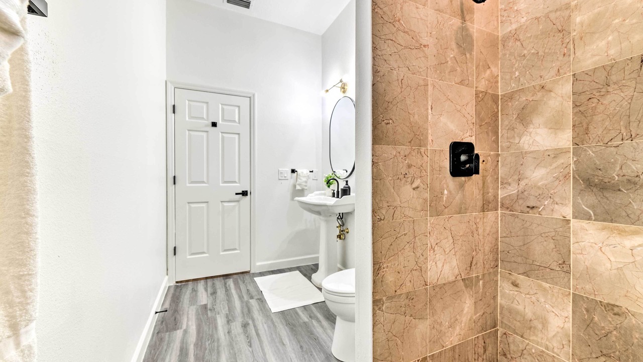 Photo of Bathroom in Thonotosassa