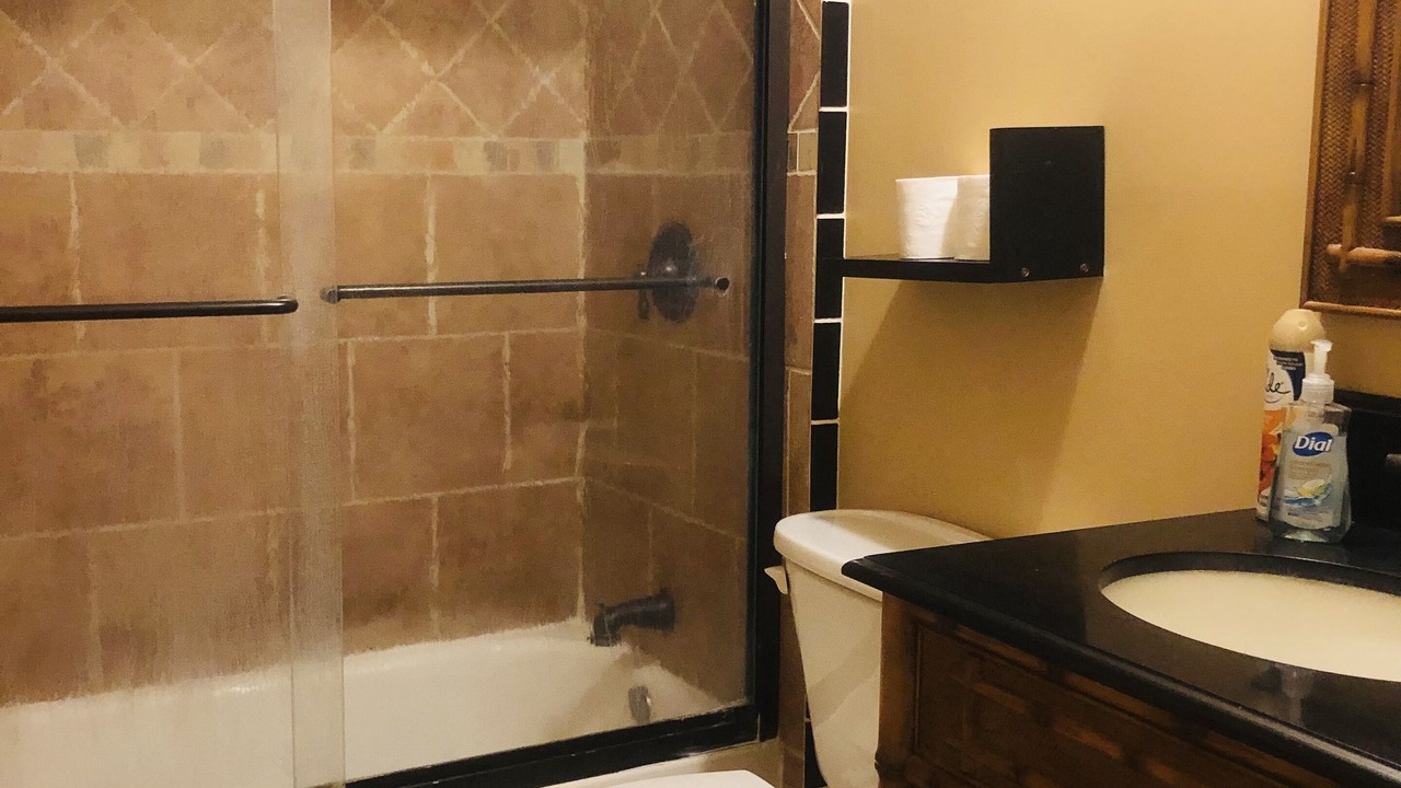 Photo of Bathroom in Hinesville
