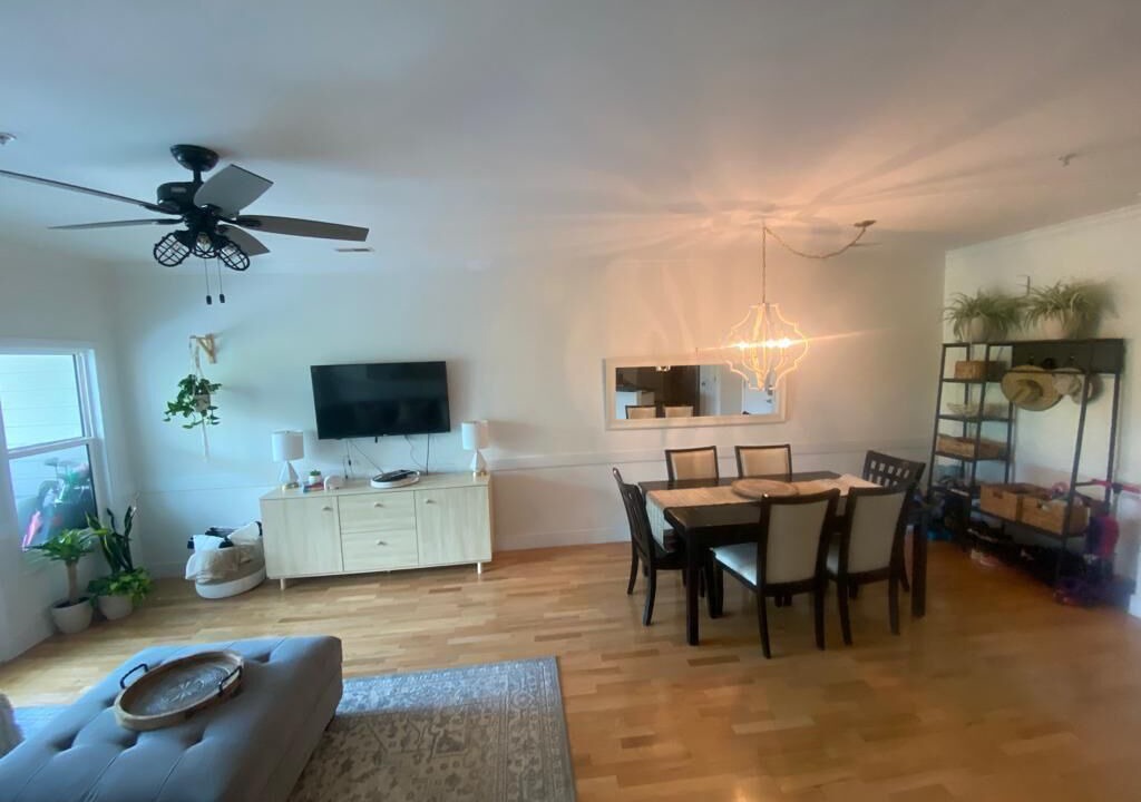 Photo of Livingroom in Charleston