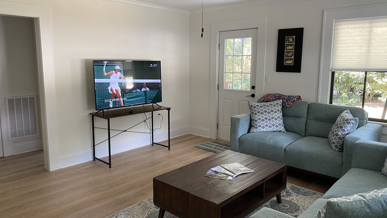 Photo of Livingroom in Anderson