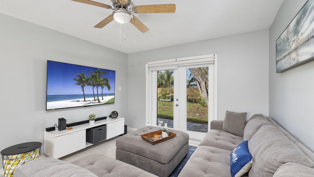 Photo of Livingroom in Fort Pierce