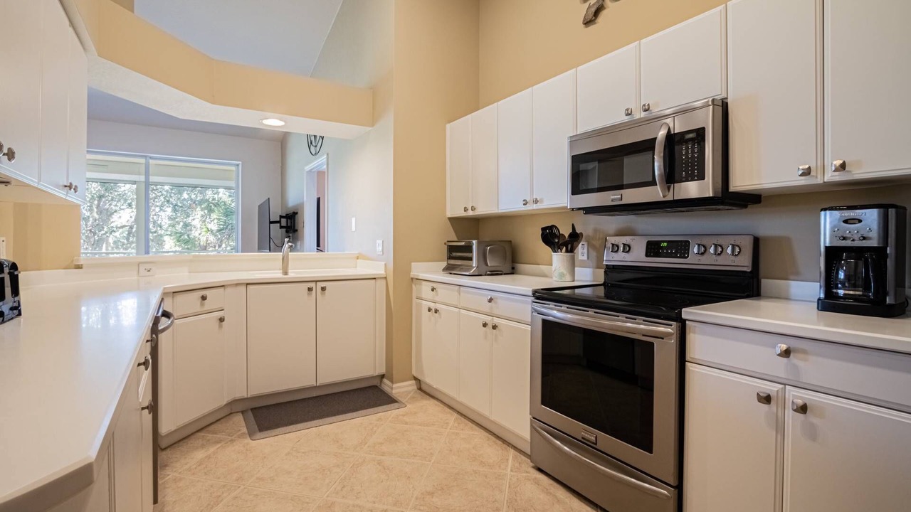 Photo of Kitchen in Flamingo Fairways