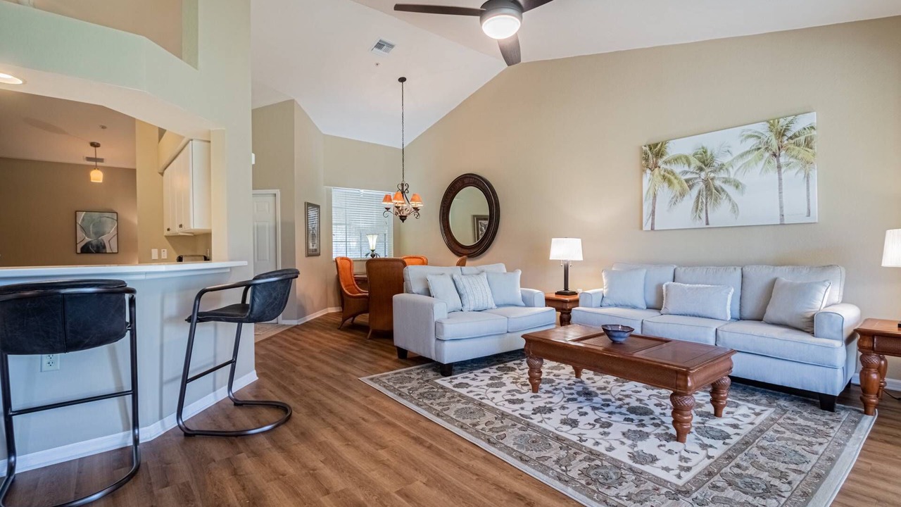Photo of Livingroom in Flamingo Fairways