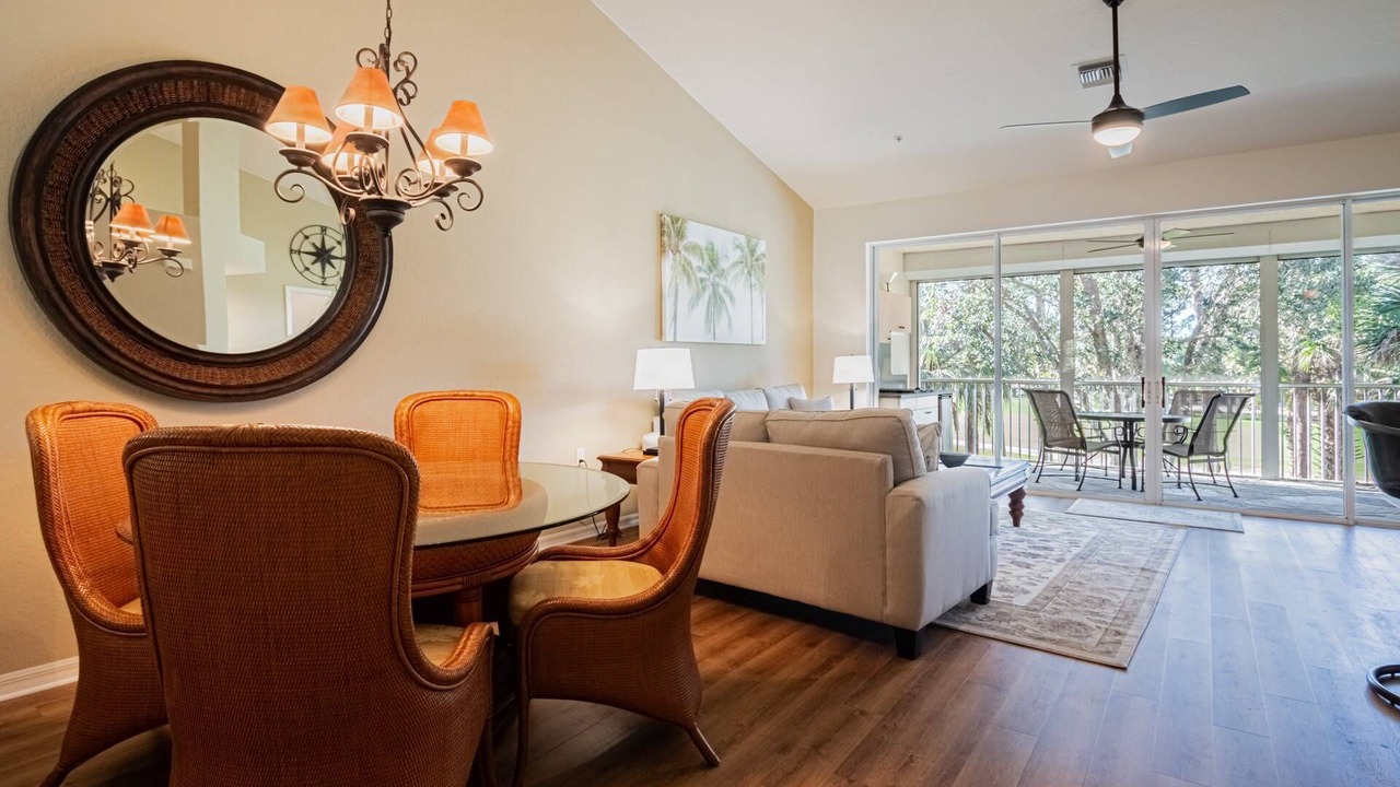 Photo of Livingroom in Flamingo Fairways