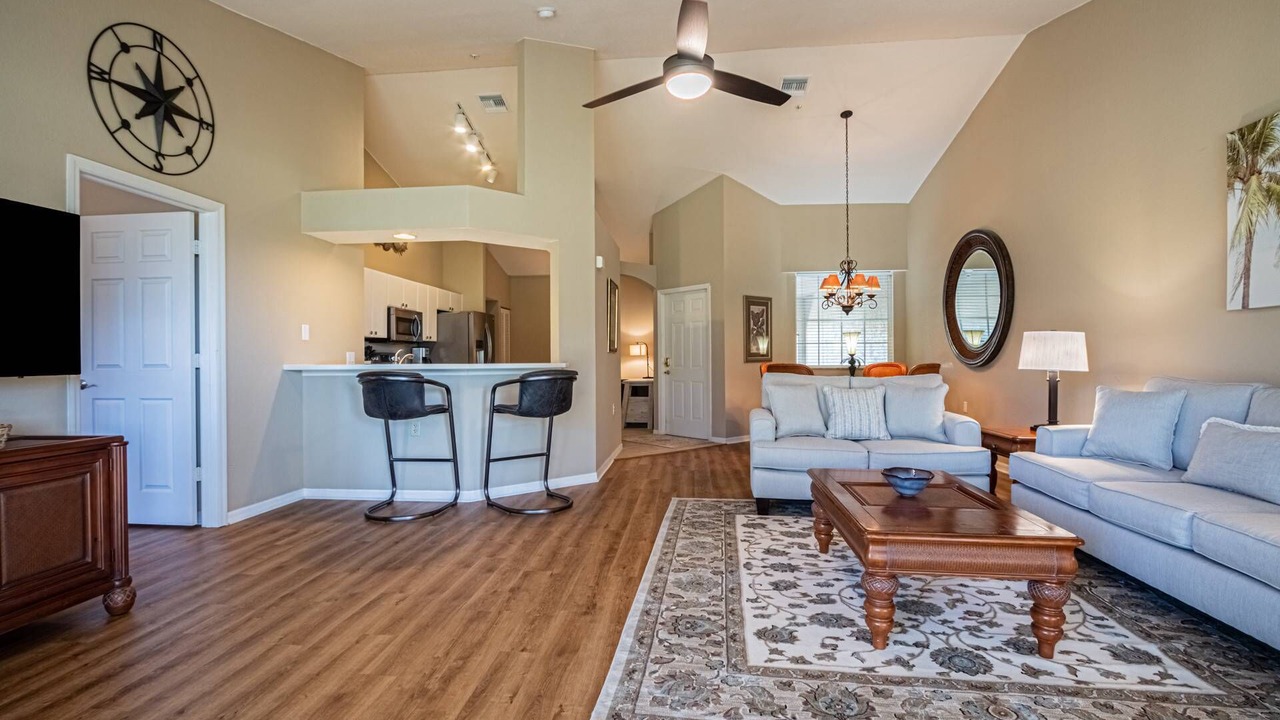 Photo of Livingroom in Flamingo Fairways