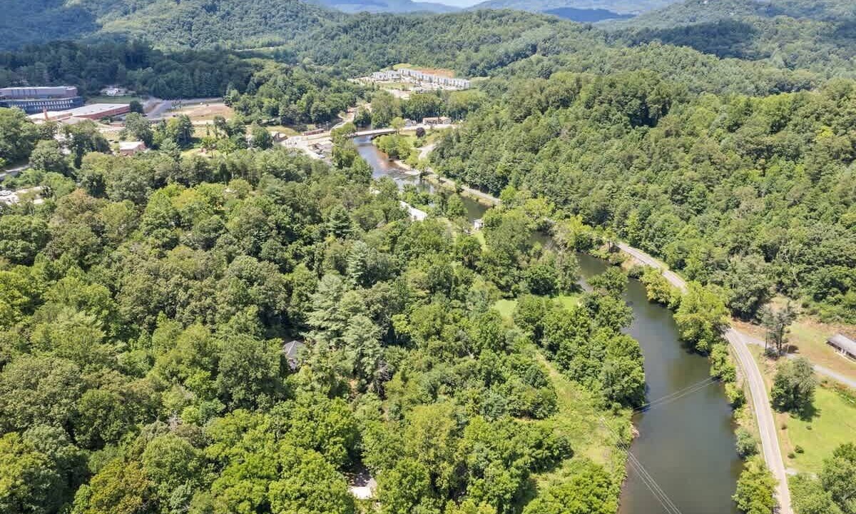 Photo of Outdoor in Cullowhee