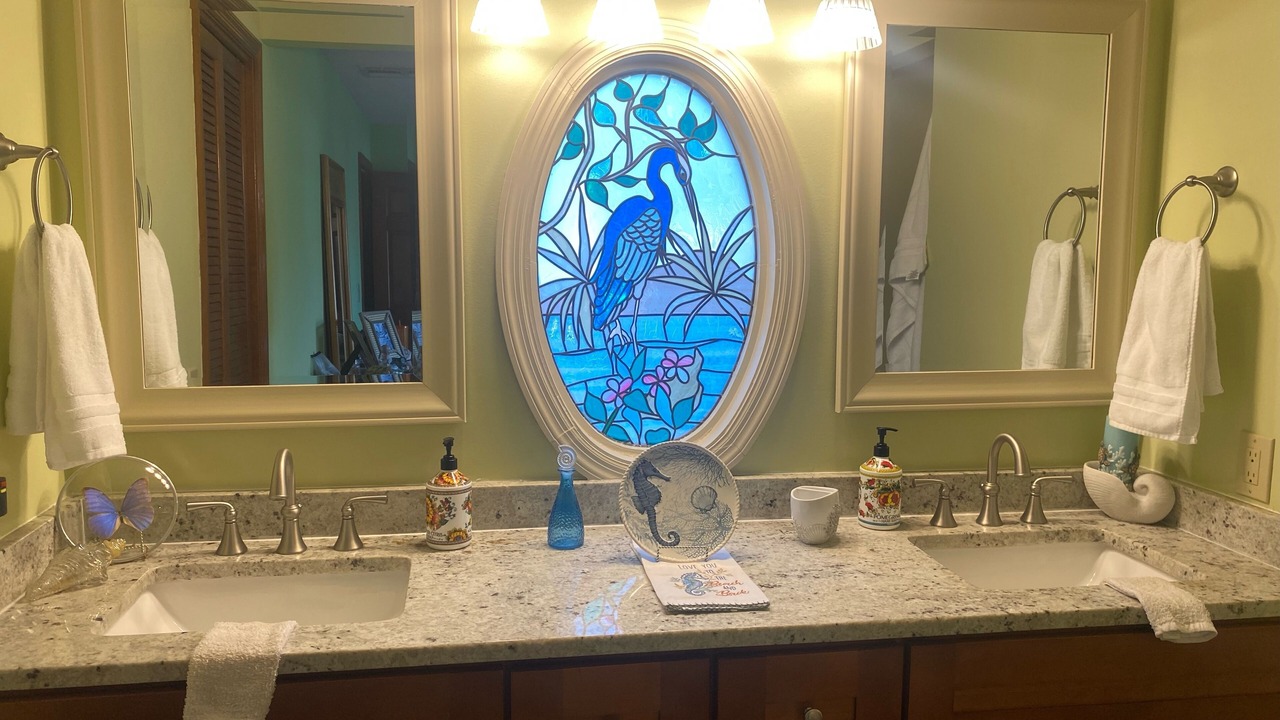 Photo of Bathroom in Sunnyland Beach