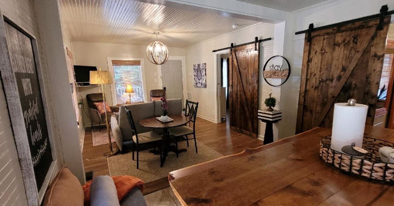 Photo of Livingroom in Clemson
