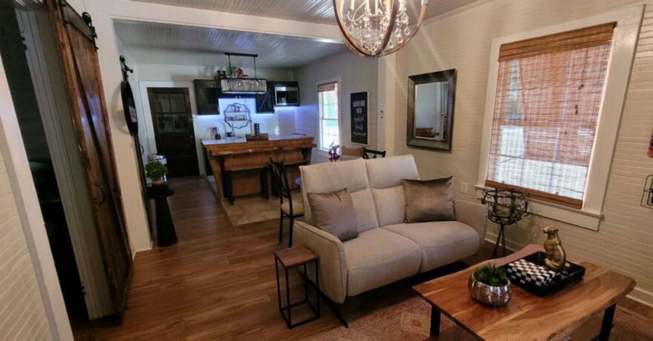 Photo of Livingroom in Clemson
