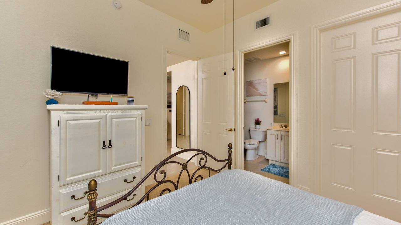 Photo of Bedroom in Naples