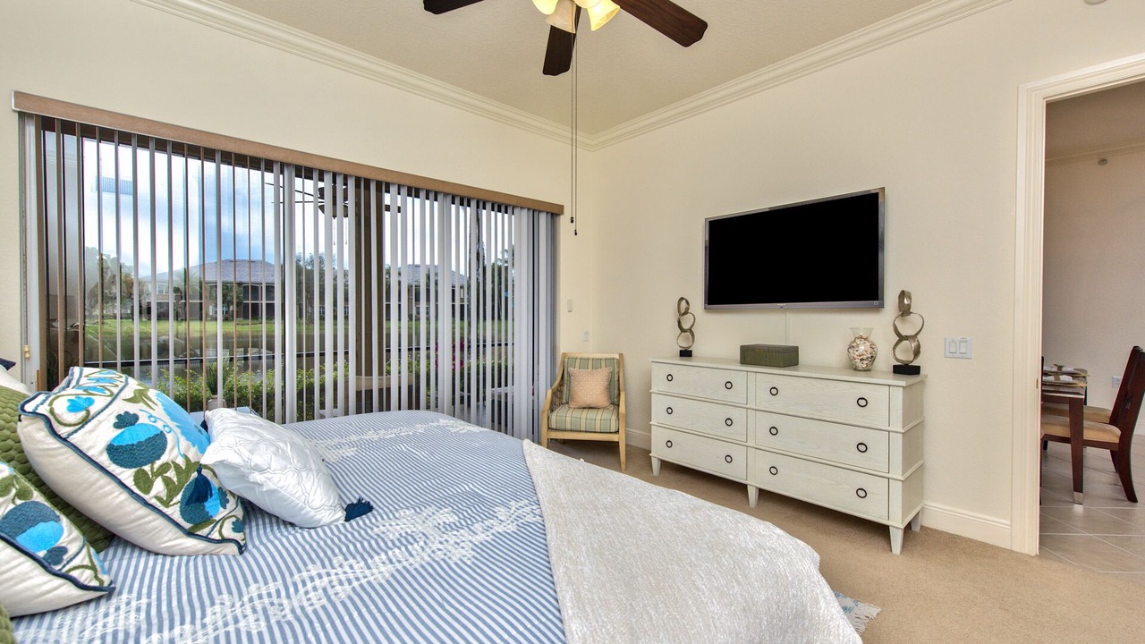 Photo of Bedroom in Naples