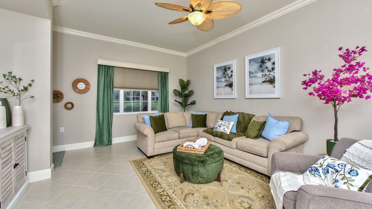Photo of Livingroom in Naples