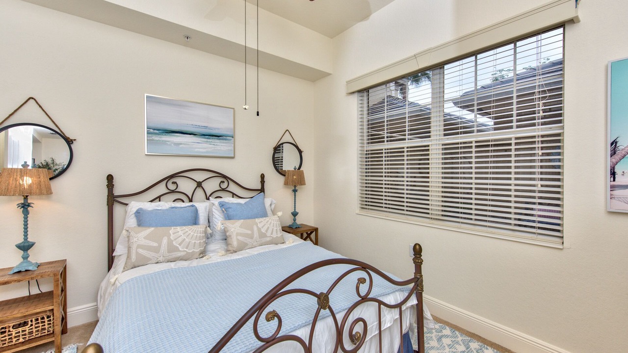Photo of Bedroom in Naples