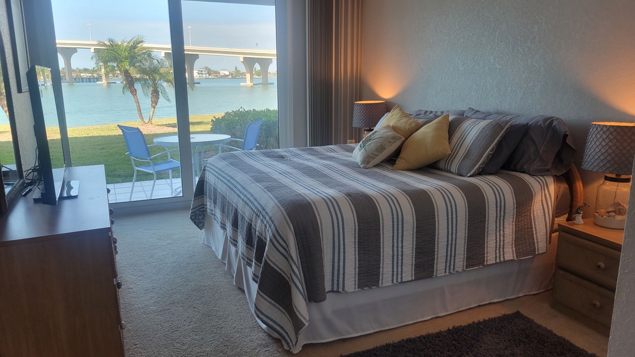 Photo of Bedroom in Casa del Mar