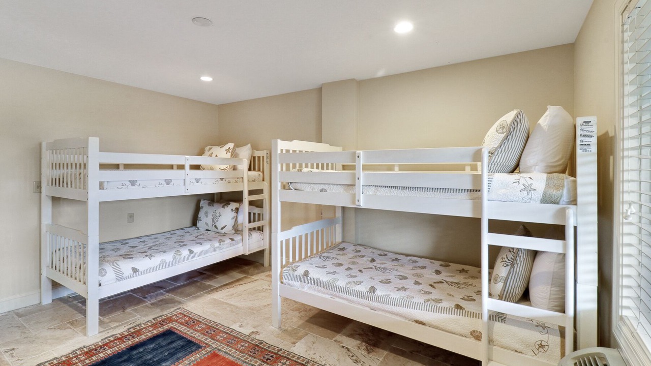 Photo of Bedroom in Sea Pines