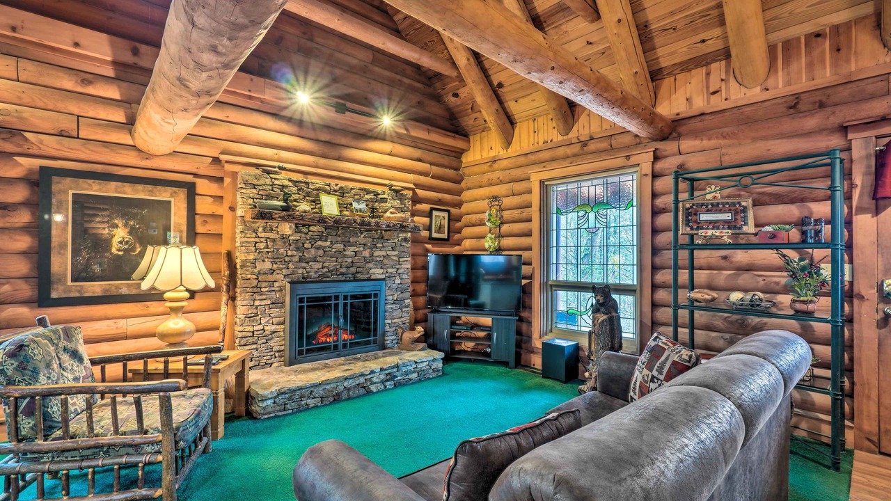Photo of Livingroom in Gatlinburg