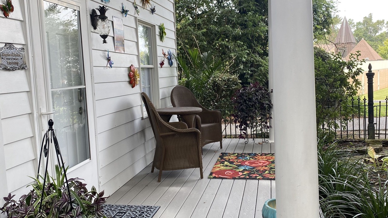 Photo of Patio Balcony in Summerville Historic District