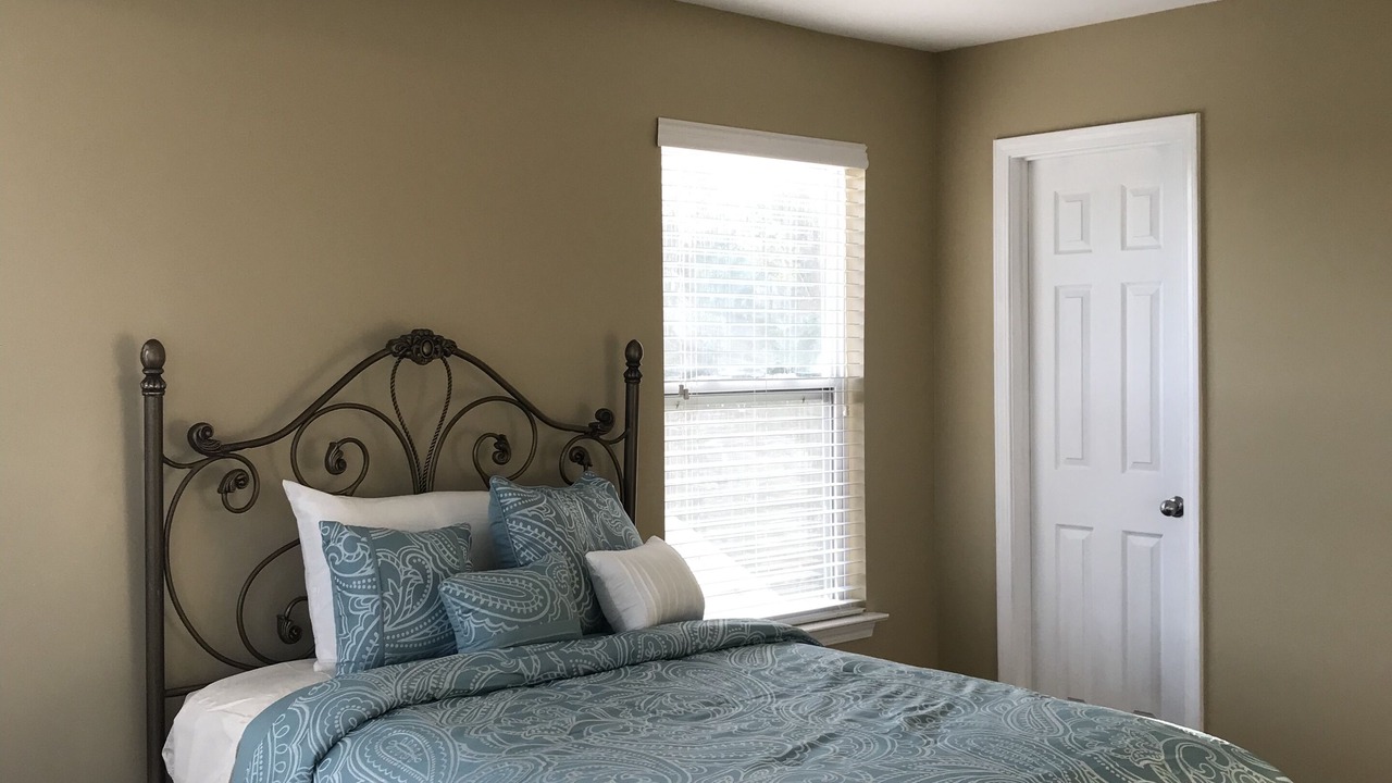 Photo of Bedroom in Lawrenceville