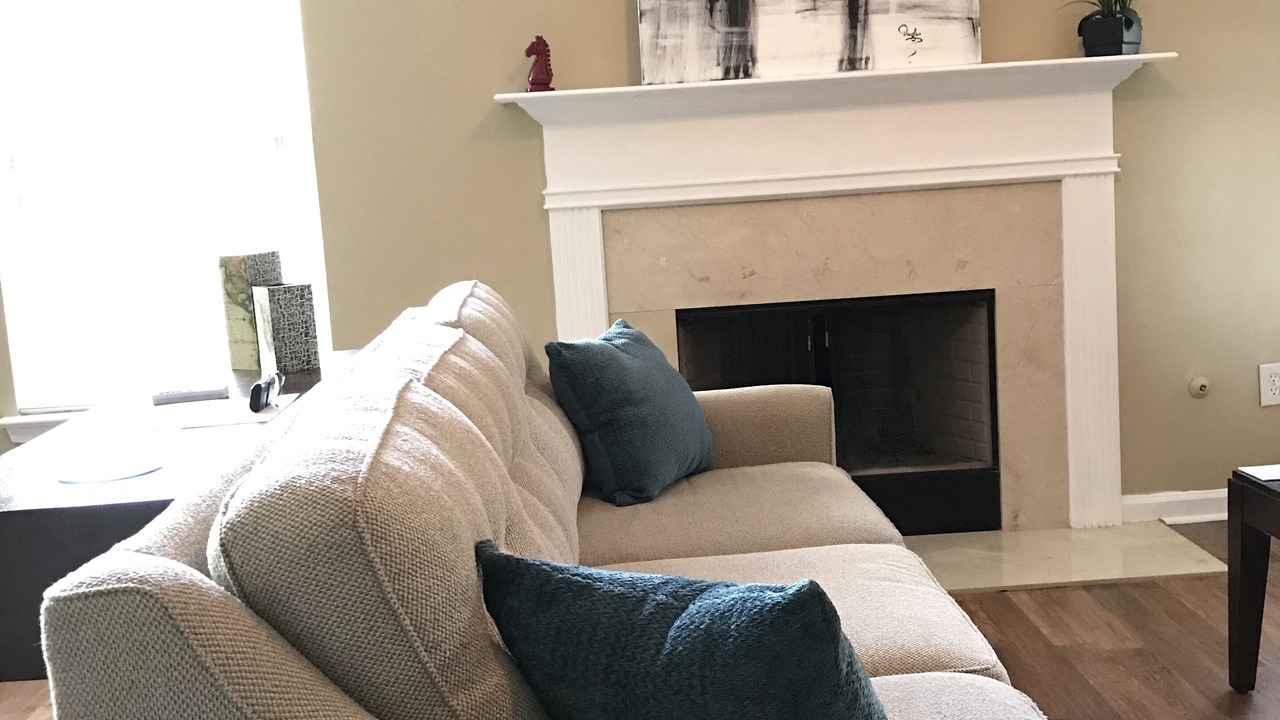 Photo of Livingroom in Lawrenceville