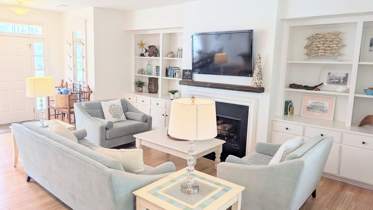 Photo of Livingroom in Melrose on the Beach