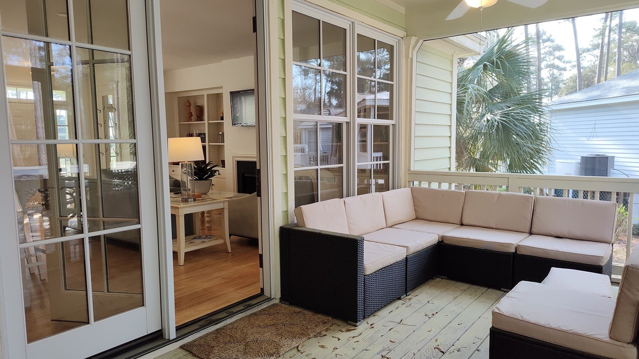 Photo of Livingroom in Melrose on the Beach