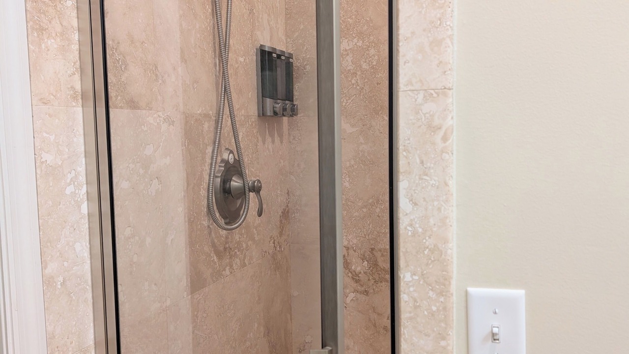 Photo of Bathroom in Melrose on the Beach