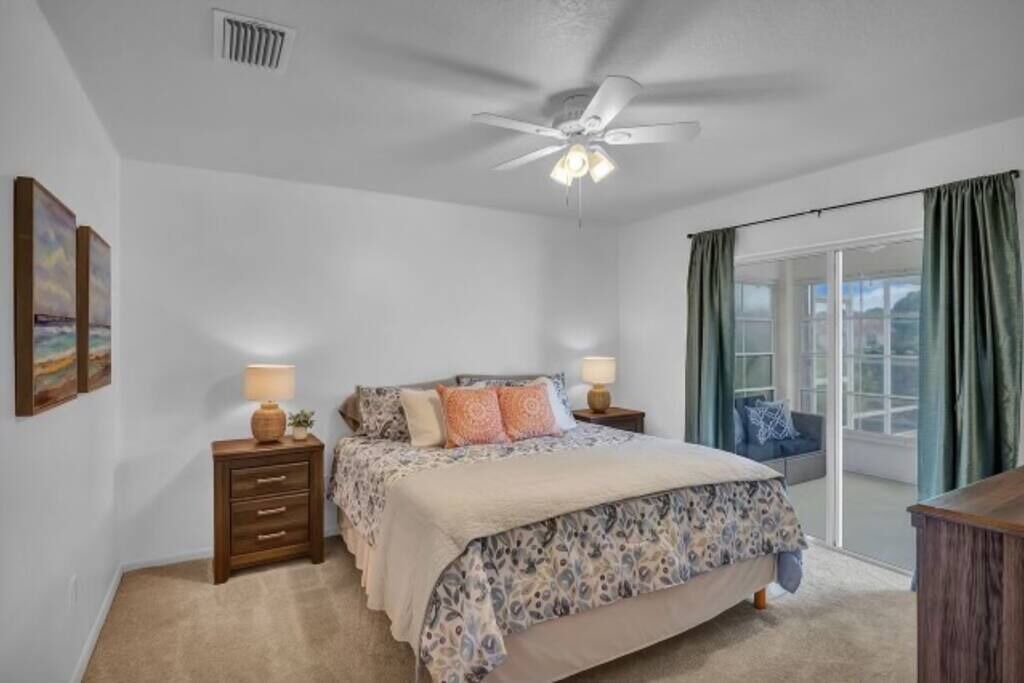 Photo of Bedroom in Florida Ridge