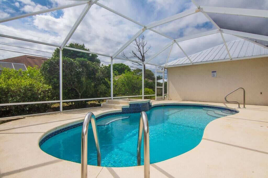 Photo of Outdoor in Florida Ridge