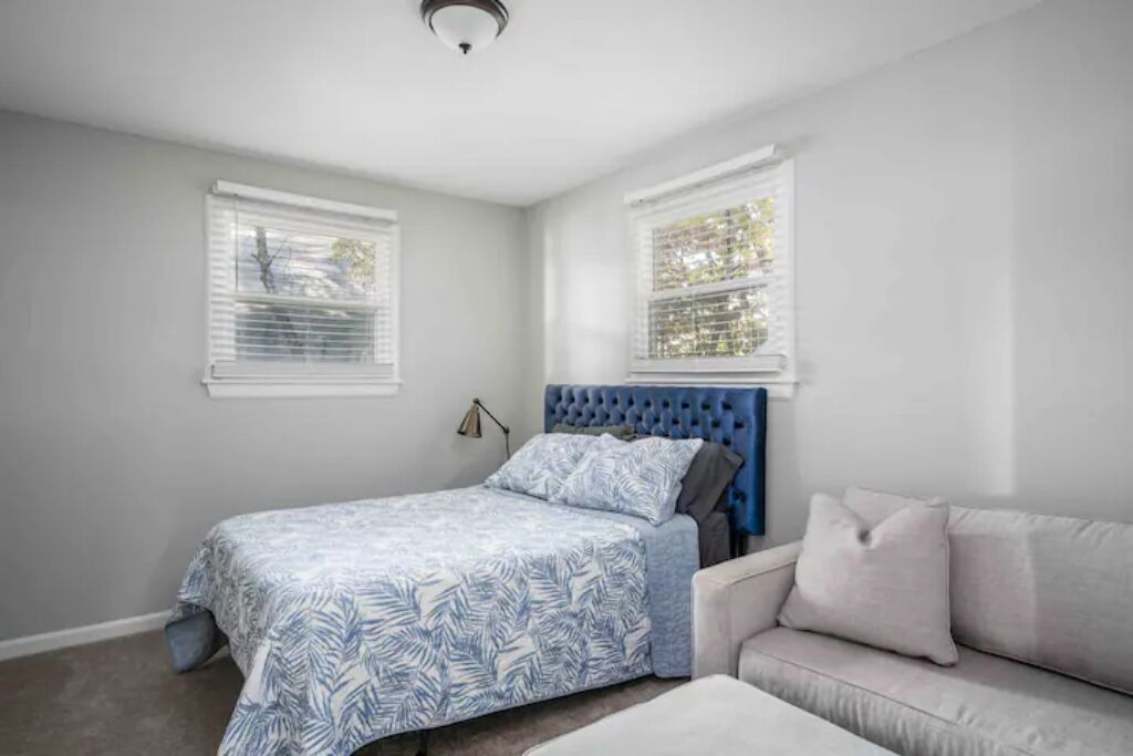 Photo of Bedroom in Lake Murray of Richland